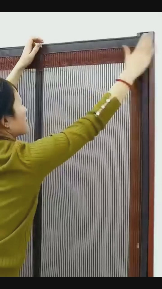 Zoomshiper™ Magnetic Mosquito Net Door – Hands-Free Auto Closing Mesh Curtain